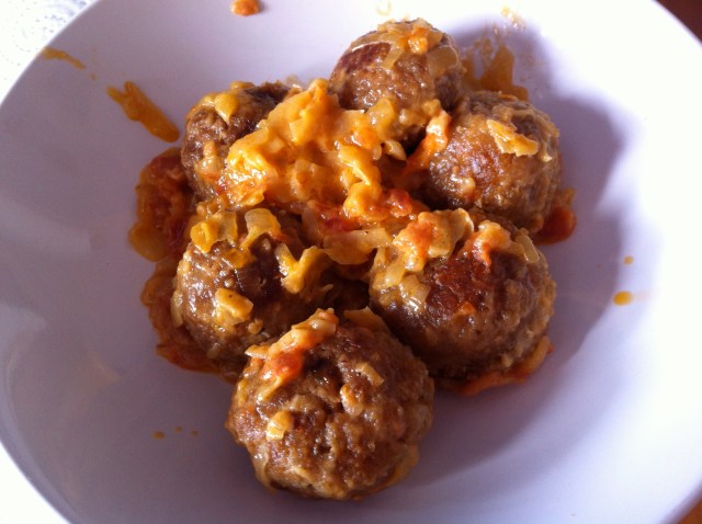 Albóndigas de avena de un servidor.